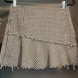 Zara Black and White Houndstooth Mini Skirt